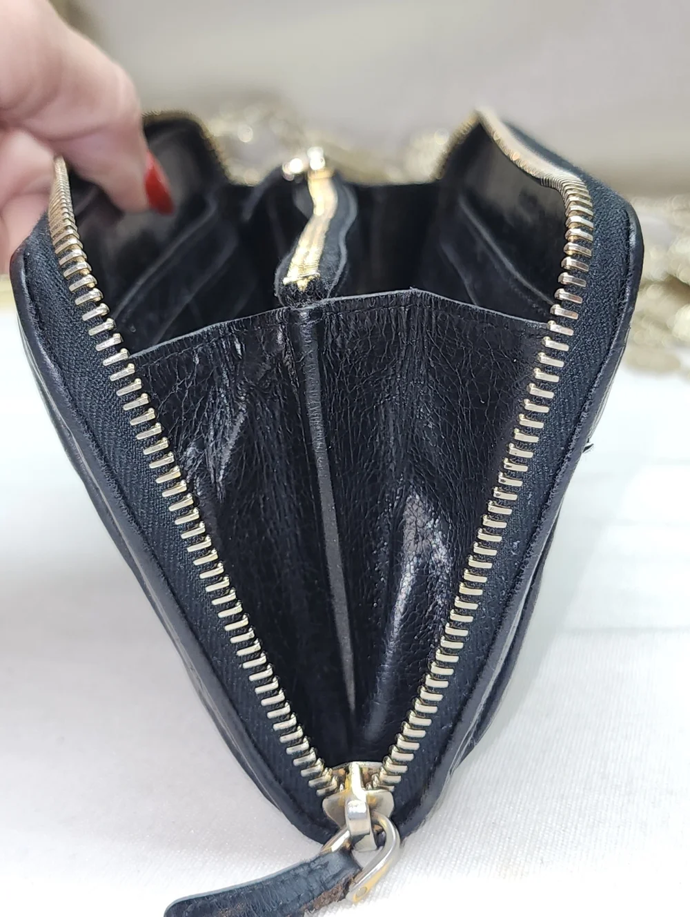 Authentic Miu Miu Nappa Matelasse Lux Full Zip Around Wallet Black WITH COA